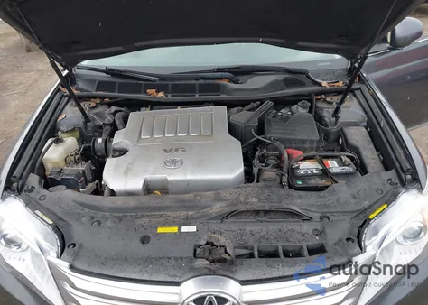 2011 Toyota Avalon Limited z USA, uszkodzony, nr VIN 4T1BK3DB7BU386763